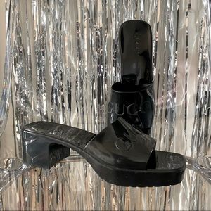 GUCCI PLATFORM RUBBER SANDALS WITH ORIGINAL BOX & DUST BAGS | SIZE 10US 40EU